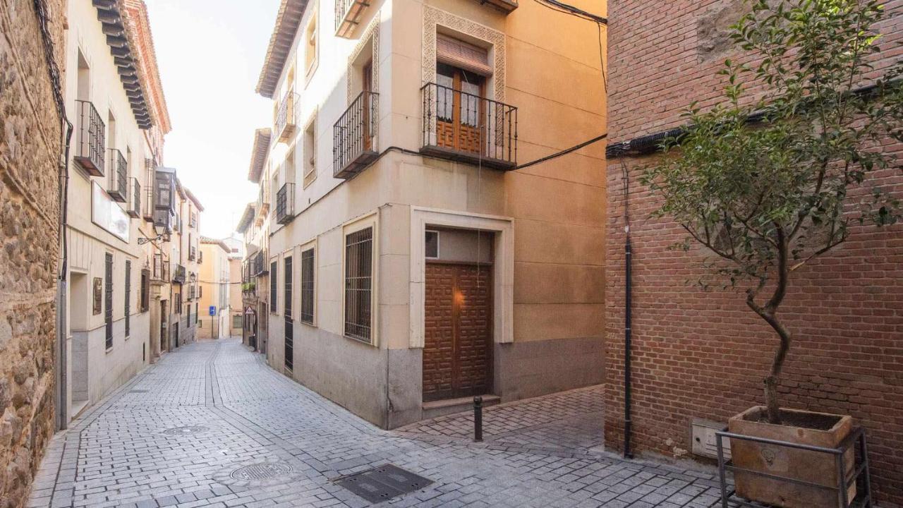 Apartamento Deluxe Cerca De La Catedral By Toledo Ap Extérieur photo