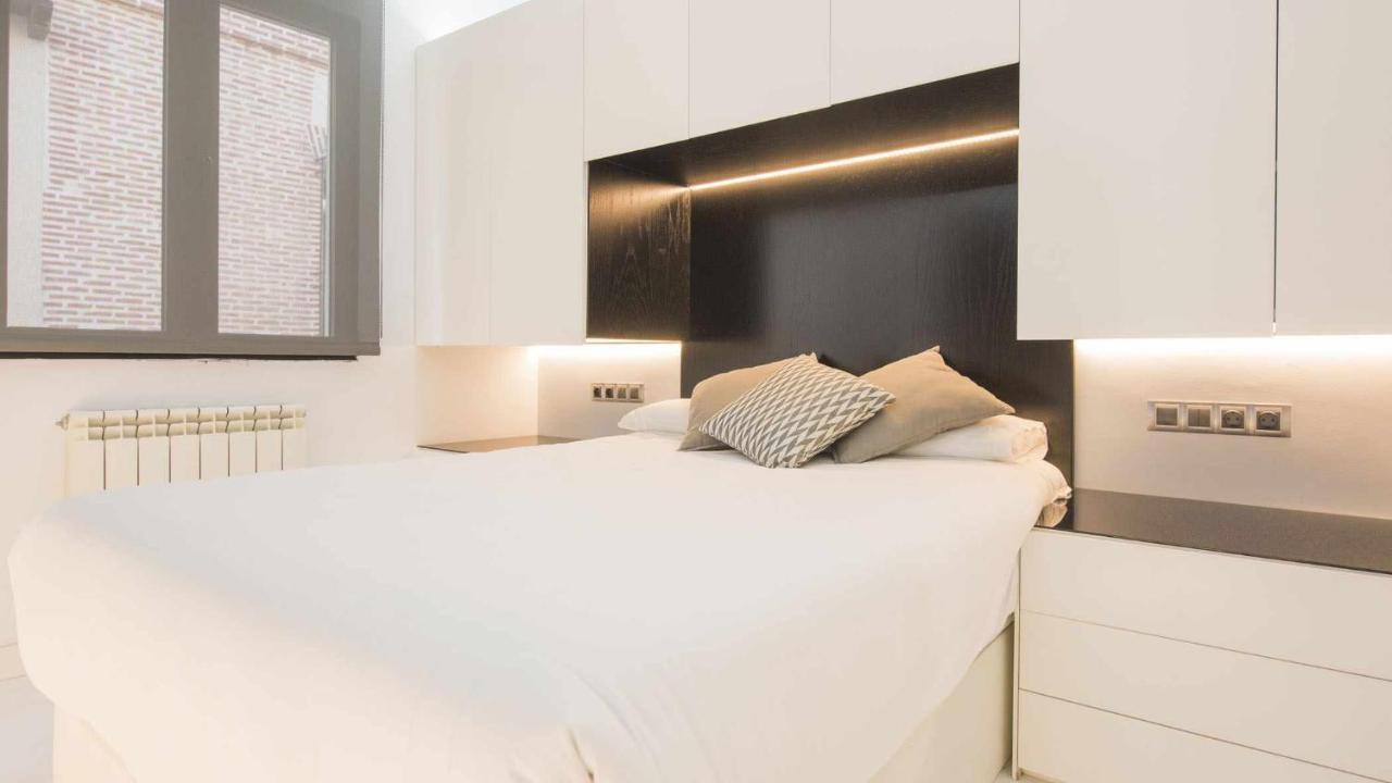 Apartamento Deluxe Cerca De La Catedral By Toledo Ap Extérieur photo